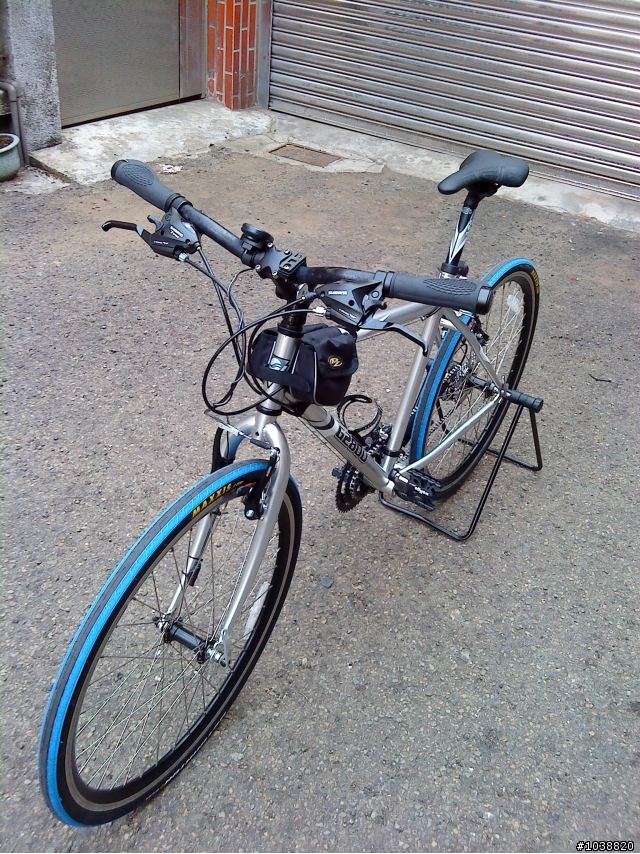 我的通勤車是變形金剛..........