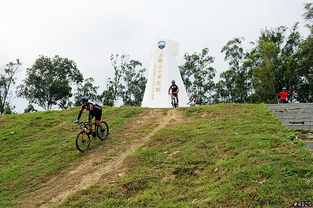 《一路南北騎 - 第十一集》重溫 OFFROAD 的刺激體驗‧木架山訓練場