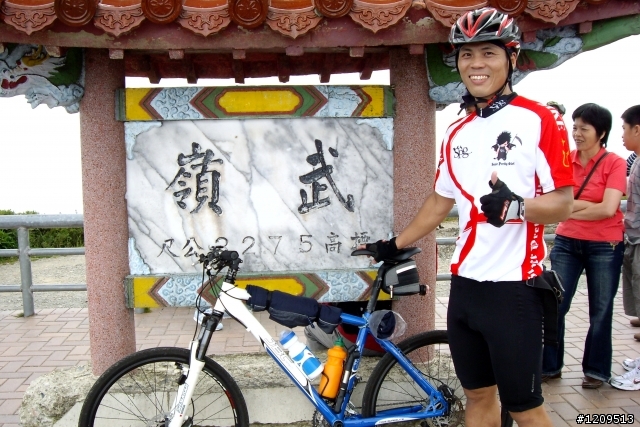那一天我在公路之巔----加碼合歡山主峰～