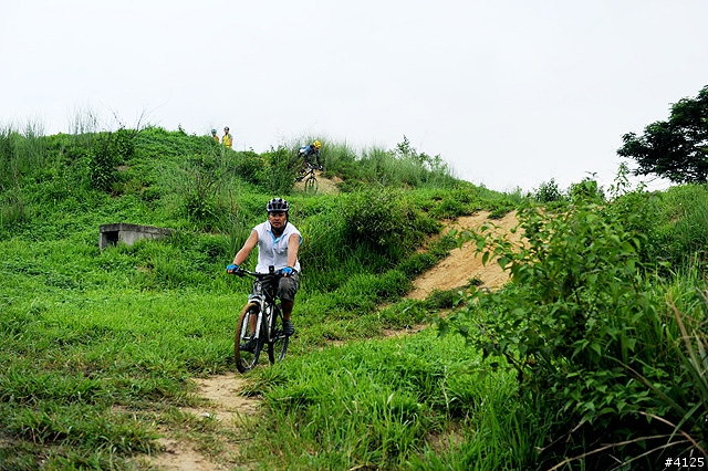 《一路南北騎 - 第十一集》重溫 OFFROAD 的刺激體驗‧木架山訓練場