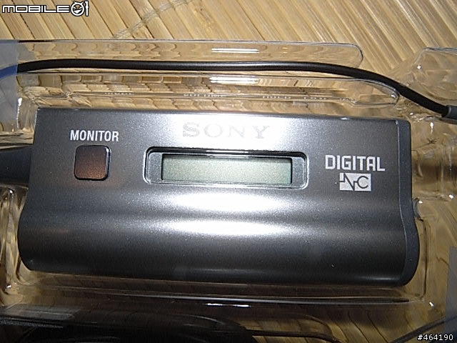 [開箱] Sony MDR-NC300D 數位降噪式耳機