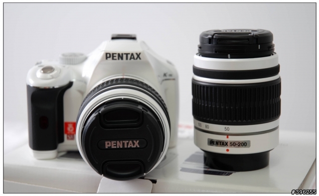 [開箱]勇者無懼!PENTAX K7(1機2鏡) + 鏡皇50-135 f2.8 + 妹妹的km白色限量版(1機2鏡) +AF540 FGZ (圖多)