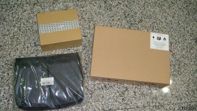 [開箱文] BenQ S33W-HT22