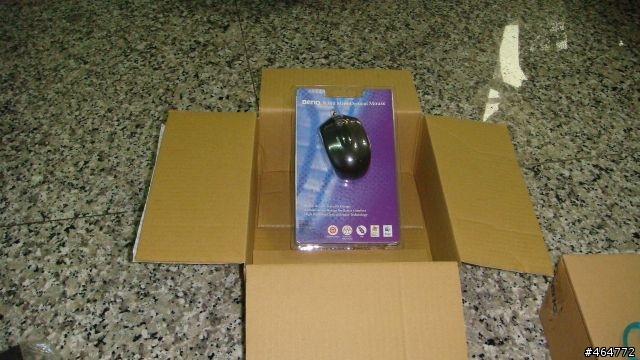 [開箱文] BenQ S33W-HT22