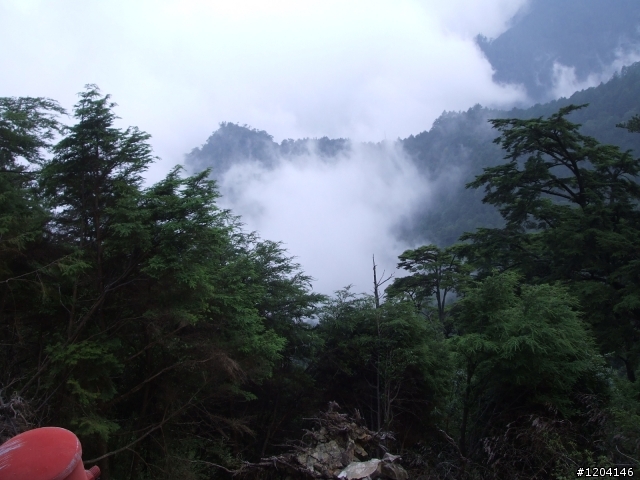 98/7/12  一群瘋子登上大雪山加碼在加碼...(老天送給我的禮物..驚奇..讚嘆...與感謝)