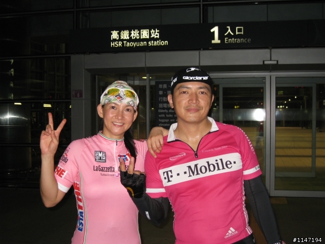 請ＪＡＳＯＮ做照片連結ＴＨＫ’Ｓ！7/11(六）桃園夜騎翻山越嶺高鐵站(來回約60KM)