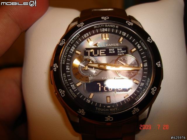[問題]CASIO OCEANUS OCW-T400TG-1AF錶盤太陽能板有問題(已解；原來我眼睛脫窗很久了>