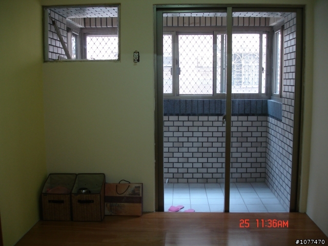 更新於12/17邁向第12年)預算不足夫妻同心油漆&整修17坪的起家厝點滴..
