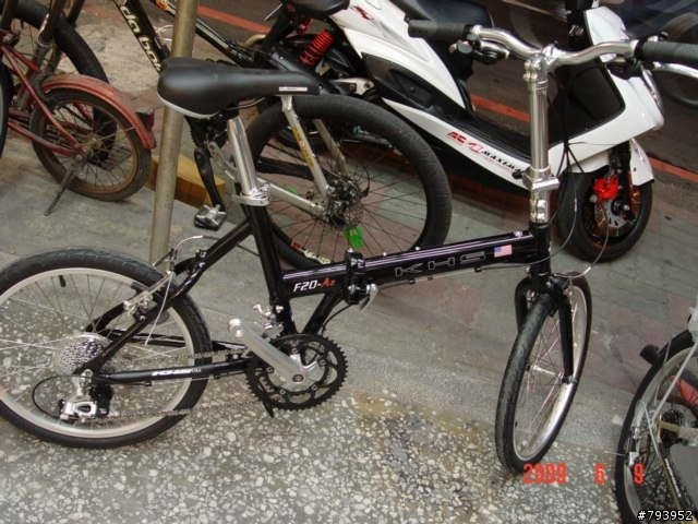 耶耶耶   牽新車 KHS A2