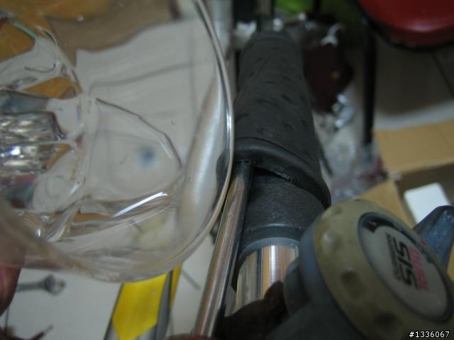 DIY的大難題----握把套怎麼拆