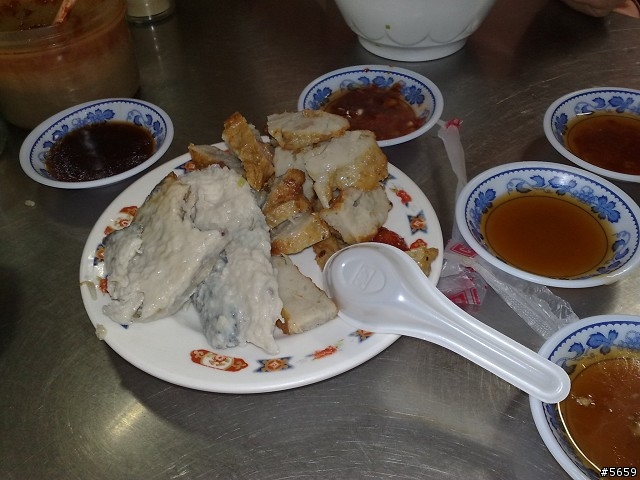 鹽埕區隱藏美食-虱目魚米粉