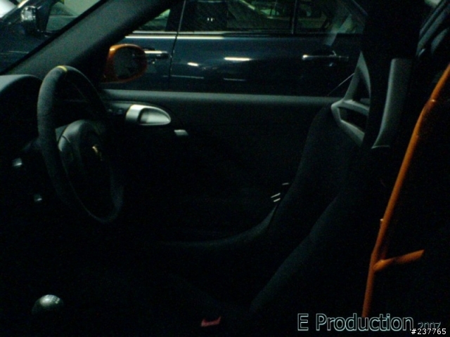2年前見到的 porsche 997 gt3 rs