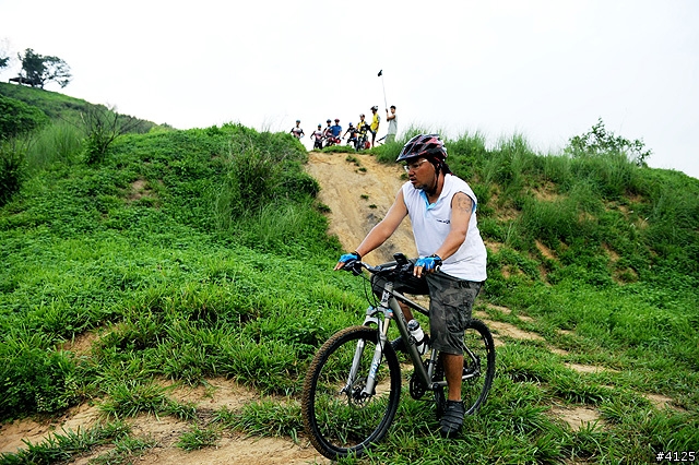 《一路南北騎 - 第十一集》重溫 OFFROAD 的刺激體驗‧木架山訓練場