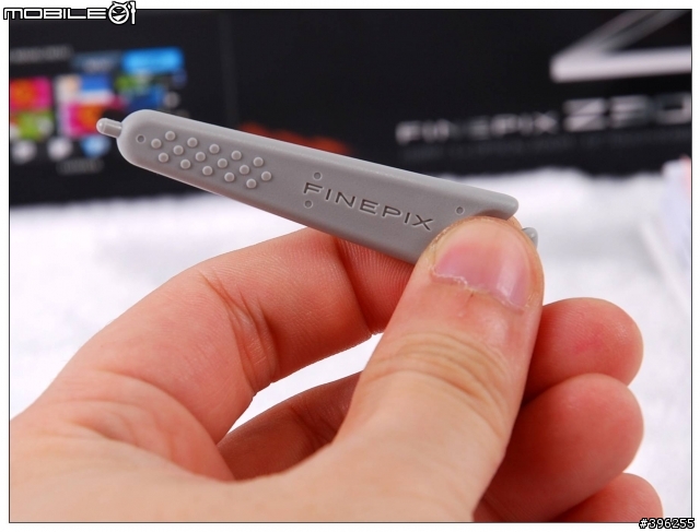 [開箱] 黑白雙煞才夠味 Fujifilm Z300不專業開箱文