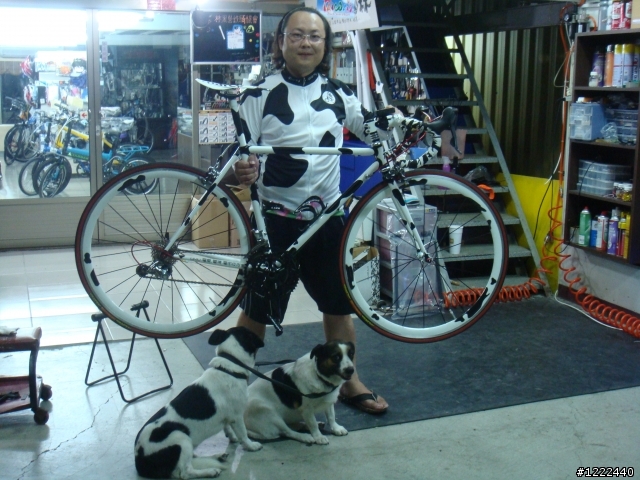 <開箱分享~新品牌>這部車.我等多久都覺得很值得!!