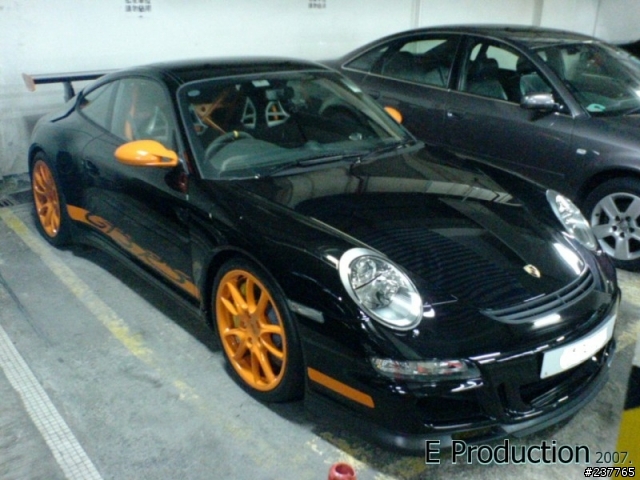 2年前見到的 porsche 997 gt3 rs