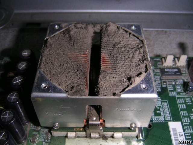 偶然心血來潮..拆了電腦&CPU
