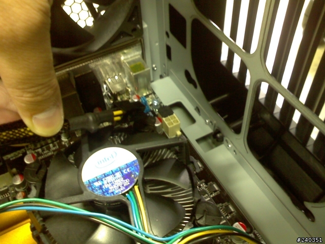 最近入手了 Lancool  pc-k58   這咖機殼...但是...有個問題想請教....