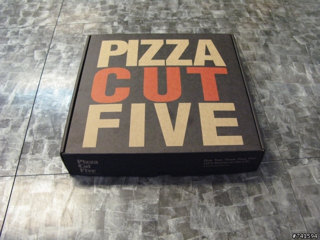 [我的第一篇開箱文] 潮流設計 Pizza Cut Five休閒 3M 車TEE