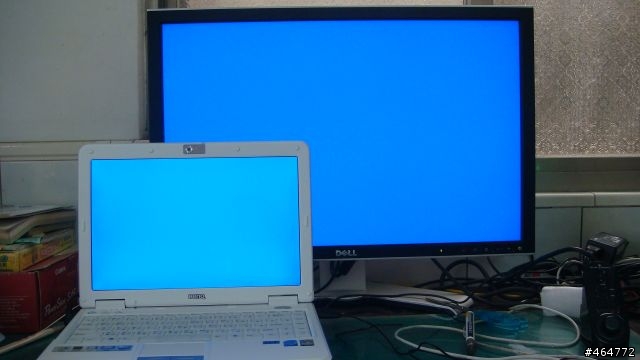 [開箱文] BenQ S33W-HT22