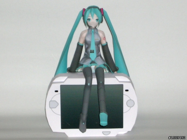 初音未來psp紙模型