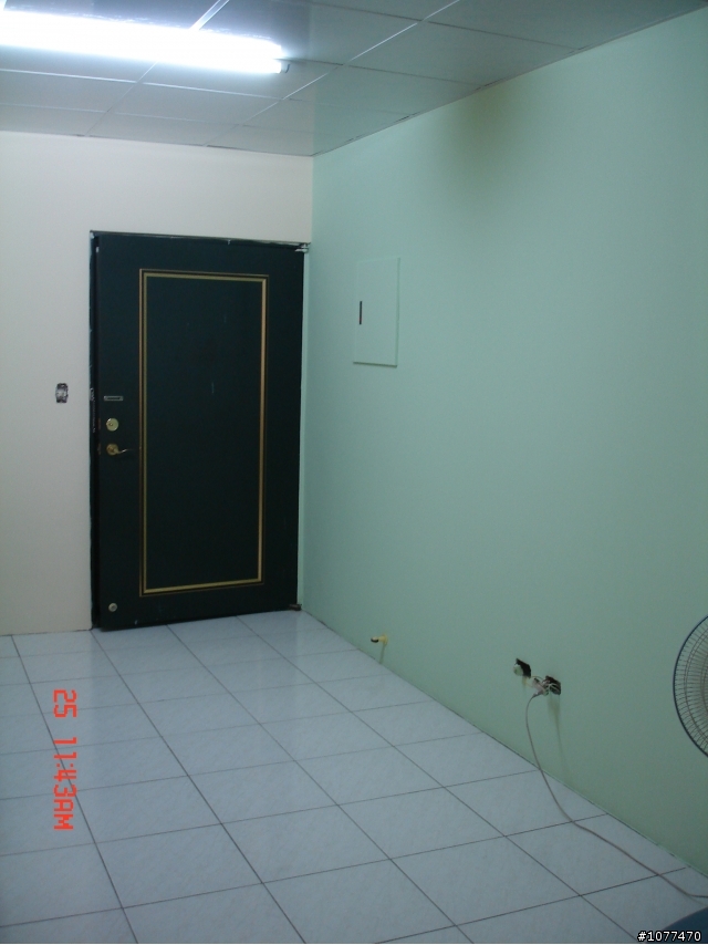 更新於12/17邁向第12年)預算不足夫妻同心油漆&整修17坪的起家厝點滴..