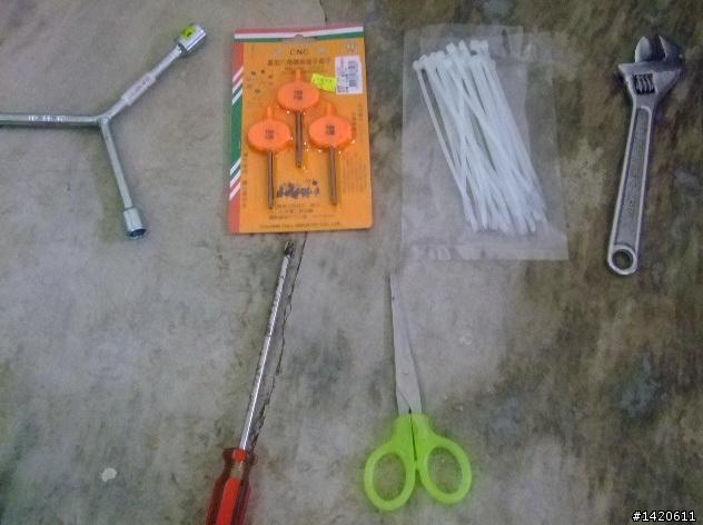 [教學] DIY 上強化線組  100/90W飛利浦清光燈泡  (新勁戰5期FI)  補光型囉