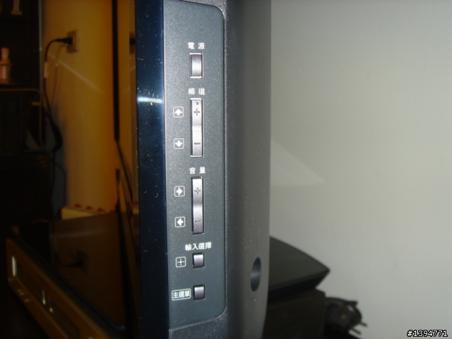 ﹝開箱文﹞~SONY KDL- 40V5500 ~不專業分享 (有買這台的可以來打個招呼)