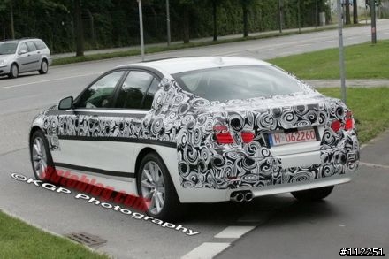 這偽裝車還真屌~2010全新BMW 5系列
