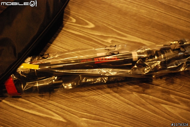 【開箱】TRI-2241腳架之阿爸我愛你!!