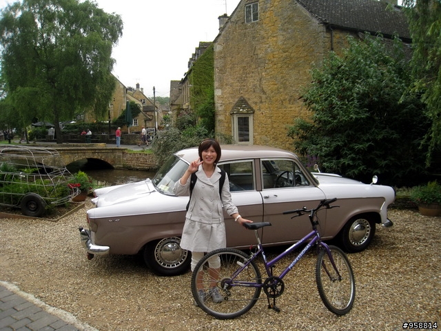 [分享]騎著單車陶醉在英國浪漫小鎮:Bourton-on-the-water