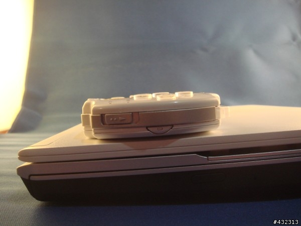 [分享]電腦展特報!!  VAIO  SR-45