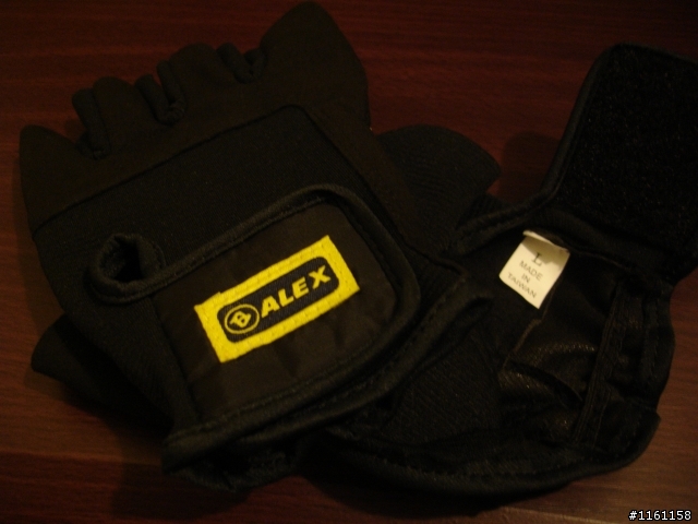 超級不專業開箱文  -  ALEX 專業多功能手套 !?