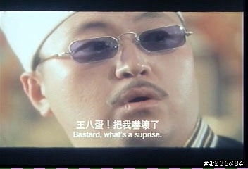 俄羅斯婦女假乳~哇~在空中爆炸了~呵