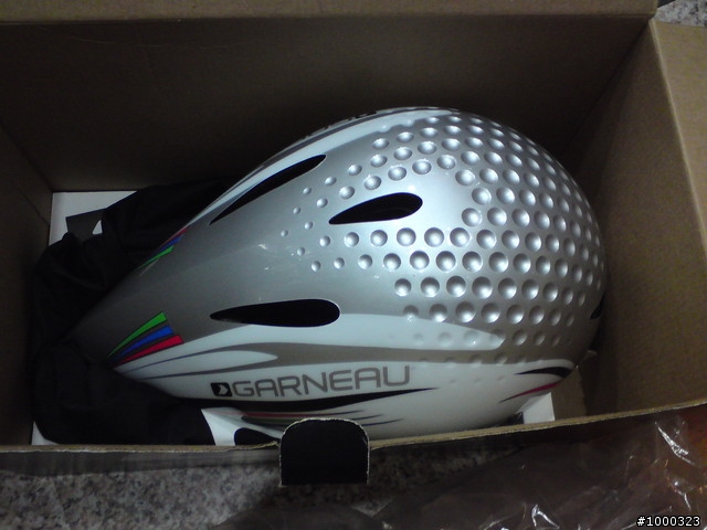 [開箱文] LOUIS GARNEAU 三鐵計時安全帽