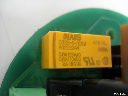 求助神人~這三個電子零件~~