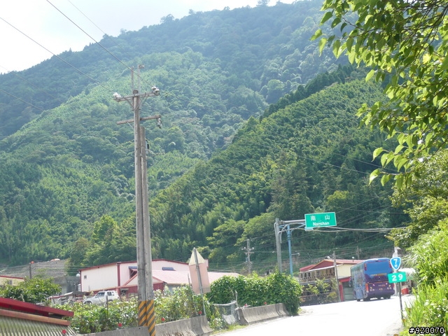 雙橫一豎兩日遊(加碼合歡山主峰)