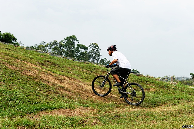 《一路南北騎 - 第十一集》重溫 OFFROAD 的刺激體驗‧木架山訓練場