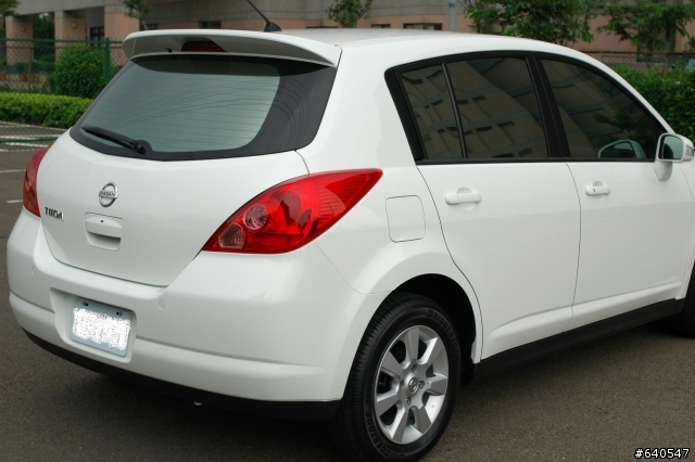 Tiida 1.8 5D 開箱照