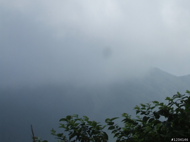 98/7/12  一群瘋子登上大雪山加碼在加碼...(老天送給我的禮物..驚奇..讚嘆...與感謝)