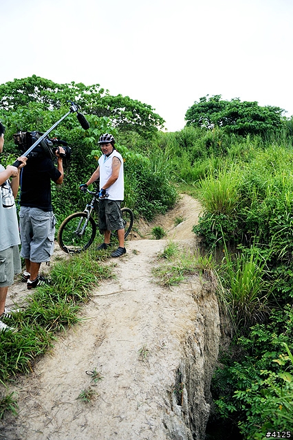 《一路南北騎 - 第十一集》重溫 OFFROAD 的刺激體驗‧木架山訓練場