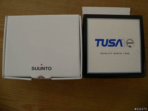 開箱對比SUUNTO D4 VS TUSA IQ-900潛水電腦錶