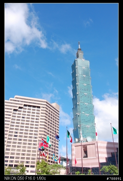 晴空下的101及周圍...隨拍