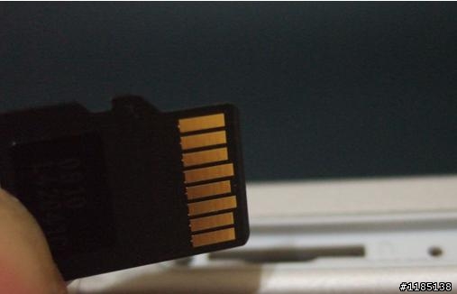 [新品資訊][開箱]iriver新一代多媒體播放器 閃亮新星iriver P7
