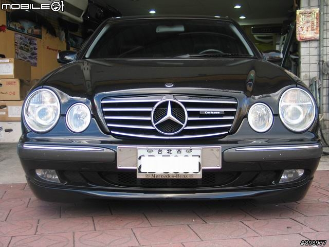 W210 Carlsson look 下包包覆卡夢貼紙 (看慣新車者請勿進入)