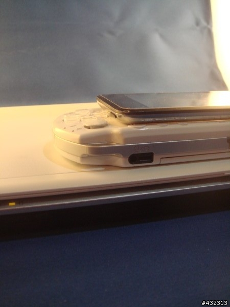 [分享]電腦展特報!!  VAIO  SR-45