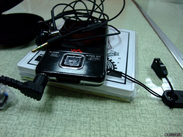 開箱!!  SCL2  +  SUPERLUX HD-681  (小弟的第一次阿!!)