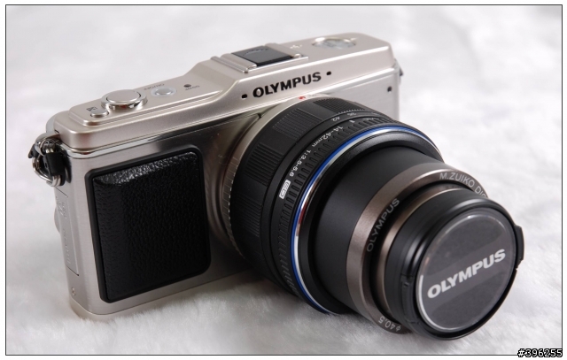 [開箱]家族新成員E-P1(1機2鏡)+Olympus ED50-200mm F2.8-F3.5 SWD(小小砲管)+FL-14機頂閃燈+MMF-1轉接環