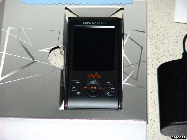 [開箱+實用心得]SONYERISSON W595