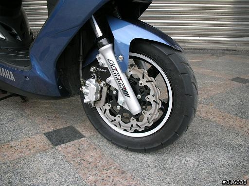新勁戰單換260MM浮動碟 心得
